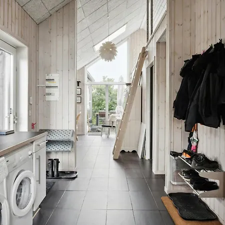 Beautiful Light On Lovely Helgenaes Knebel