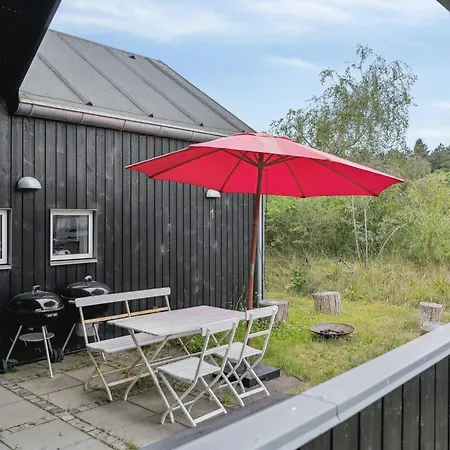 Beautiful Light On Lovely Helgenaes Vakantiehuis