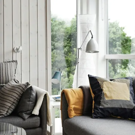 Beautiful Light On Lovely Helgenaes Feriehus *